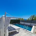 Three Units Crikvenica