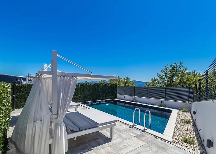 Three Units Crikvenica